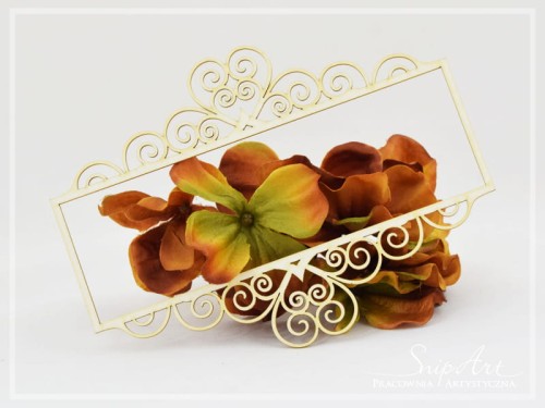 ramka z koronka duza.jpg