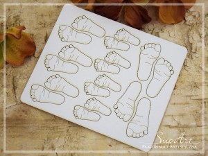 dziecięce stópki - linie - zestaw