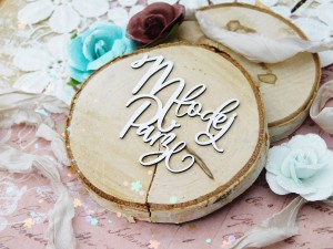 Tekturka "Kochaj" - Młodej Parze 