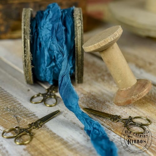 old-fashion-ribbons-turquoise.jpg